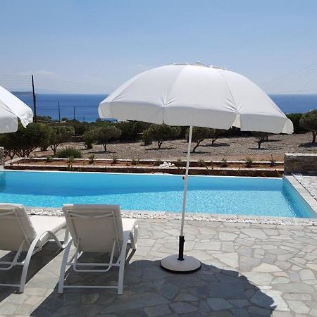 Villa Soros Luaran gambar